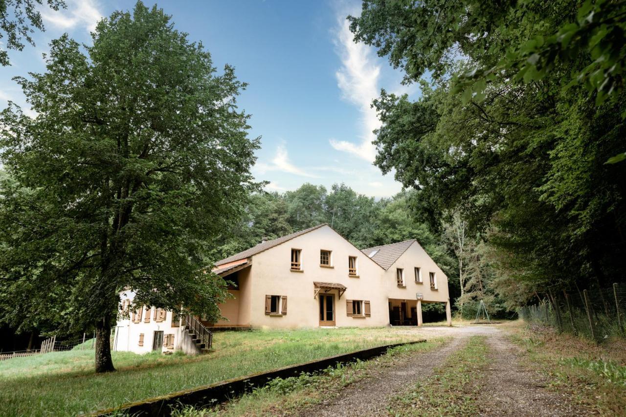 La Donaclaudre - Hebergement De Groupe En Pleine Nature, Ideal Pour Tous Vos Sejours ! 63 Couchages - 2 Grandes Salles - Salle De Jeux - Cuisine Professionnelle - Accessible Facilement - Localisation Attractive -Proche Paris & Disney Saint-Augustin (Seine-et-Marne) Exterior foto